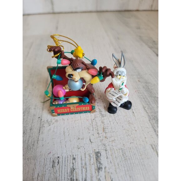 Vintage Tasmanian Devil Bugs Bunny Santa Claus ornament Xmas set - Picture 1 of 6